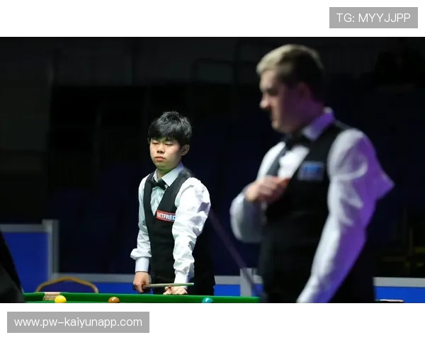 国锦赛：丁俊晖六连鞭横扫格雷斯，中国一哥轰四破百晋级64强！