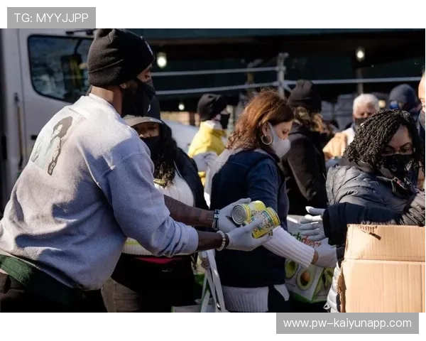 球场福利：运动员们的慈善行动集锦，善待运动员